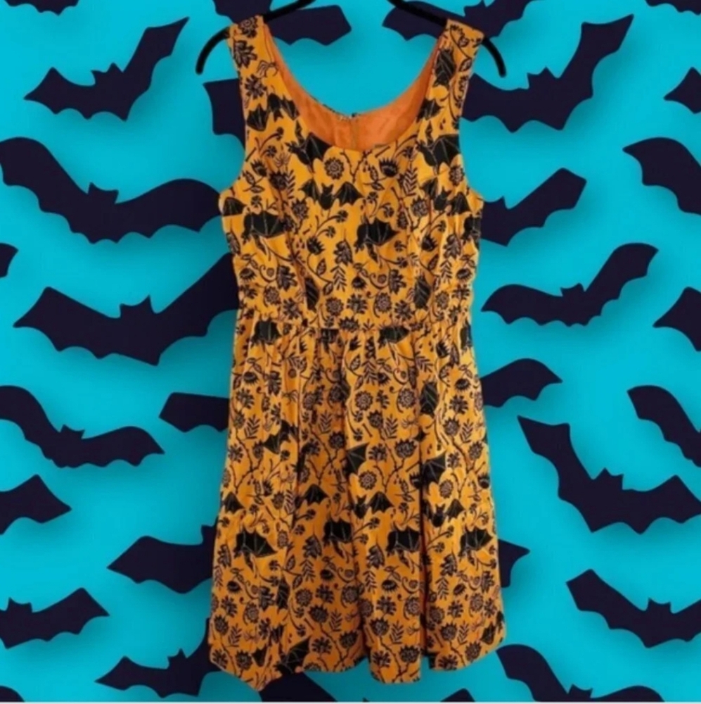 Modcloth Orange & Black Halloween Spooky Spider and Bat Print Cotton Dress NWT